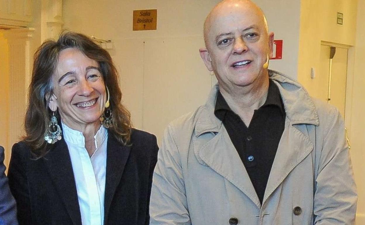 Los precandidatos del PSE de Donostia, Marisol Garmendia y Odón Elorza. 