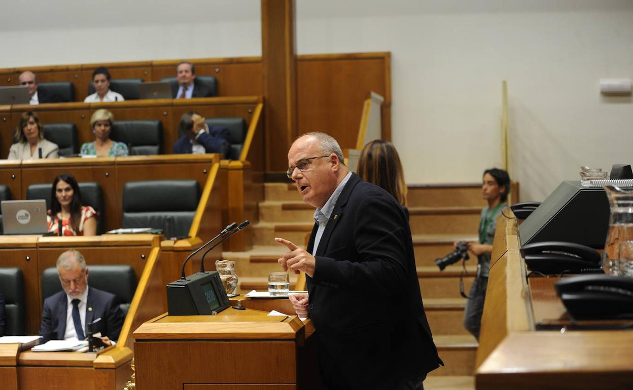 Joseba Egibar en el pleno.