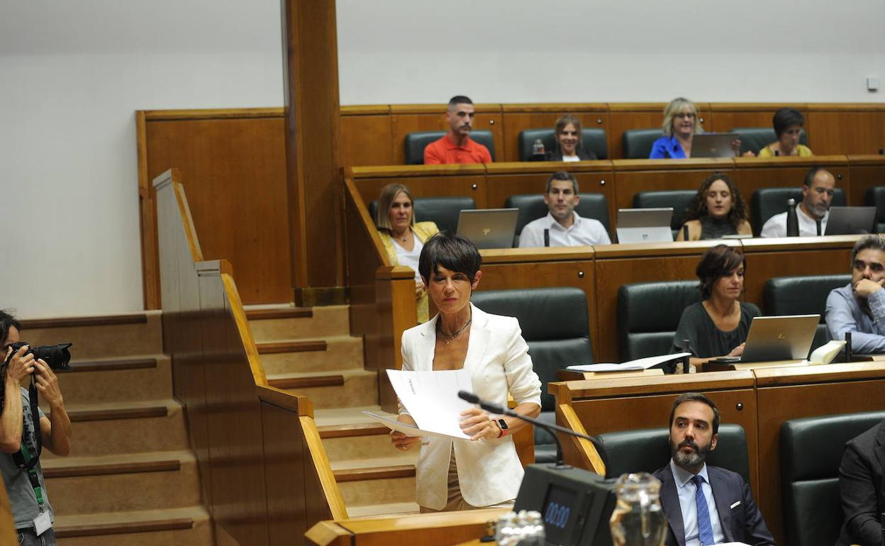 Maddalen Iriarte, en el pleno.