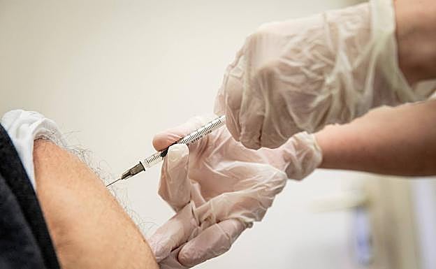 ¿Cómo y cuándo puedo pedir cita para vacunarme de la gripe este año en Osakidetza?