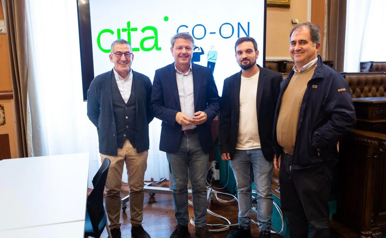Pablo Martínez-Lage, José Antonio Santano, David Nuño e Iñaki Erguin, responsable de Cita Alzheimer. 