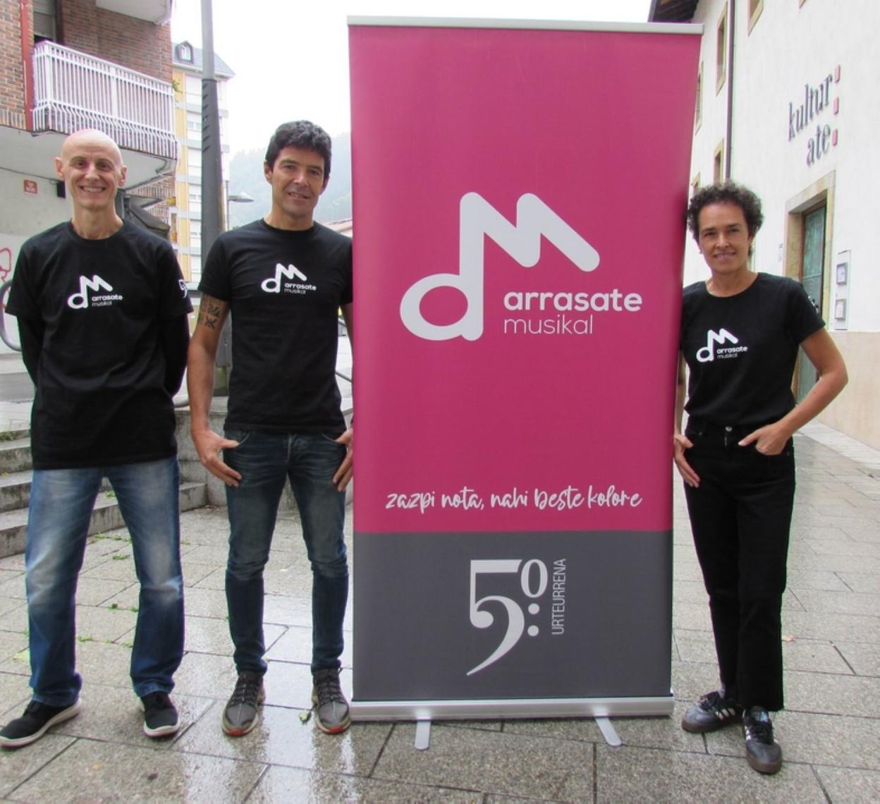 Igor Larrañaga, Edorta Ayastuy y Marta Izagirre. 