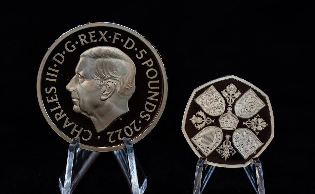 La nueva moneda con la cara de Carlos III. 