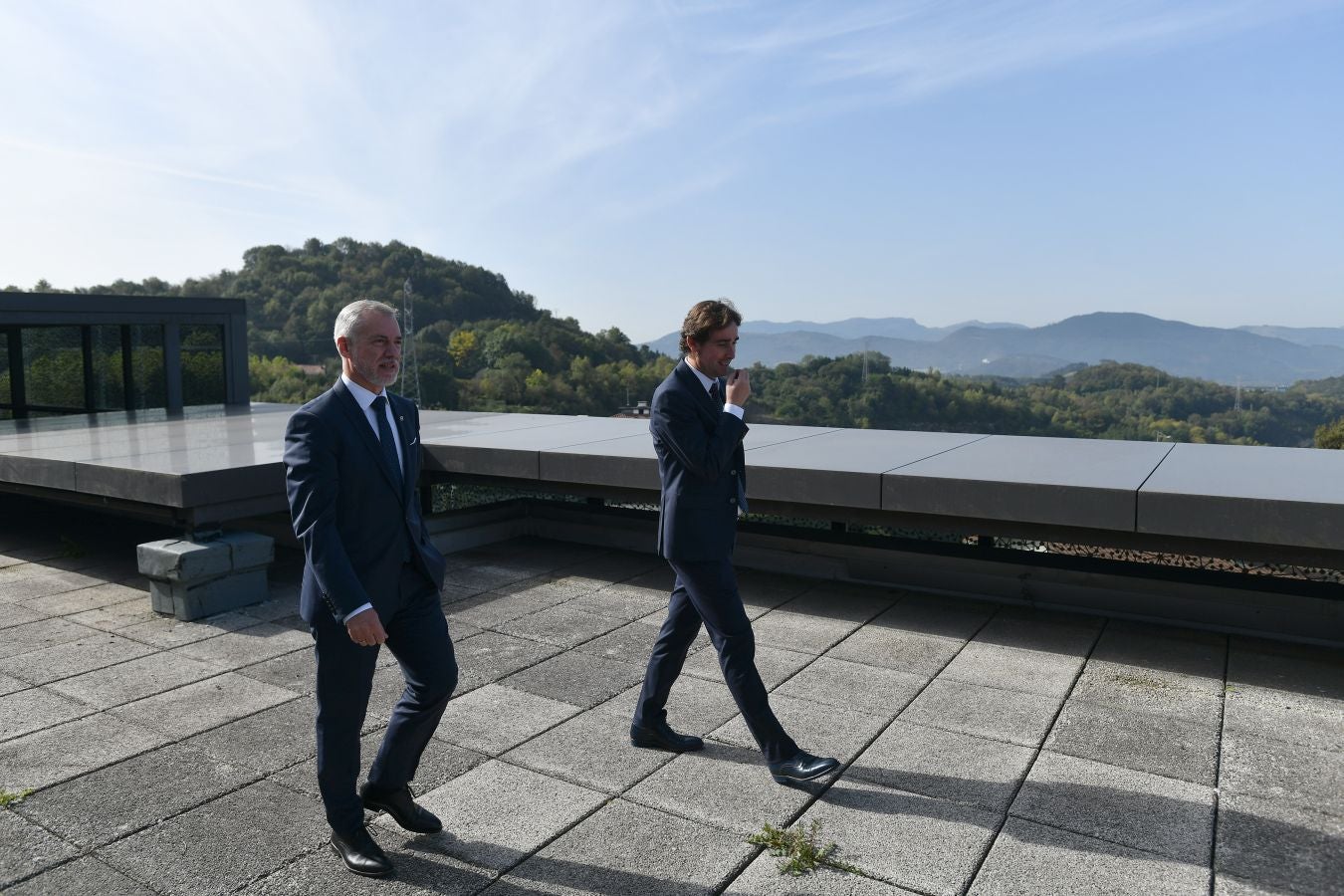 Fotos: El lehendakari visita la nueva sede de DV