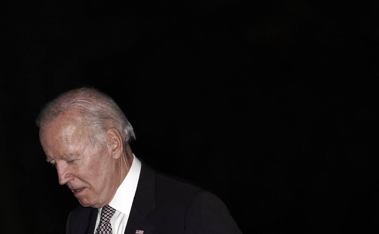 El presidente de Estados Unidos, Joe Biden, anoche a su regreso a la Casa Blanca.