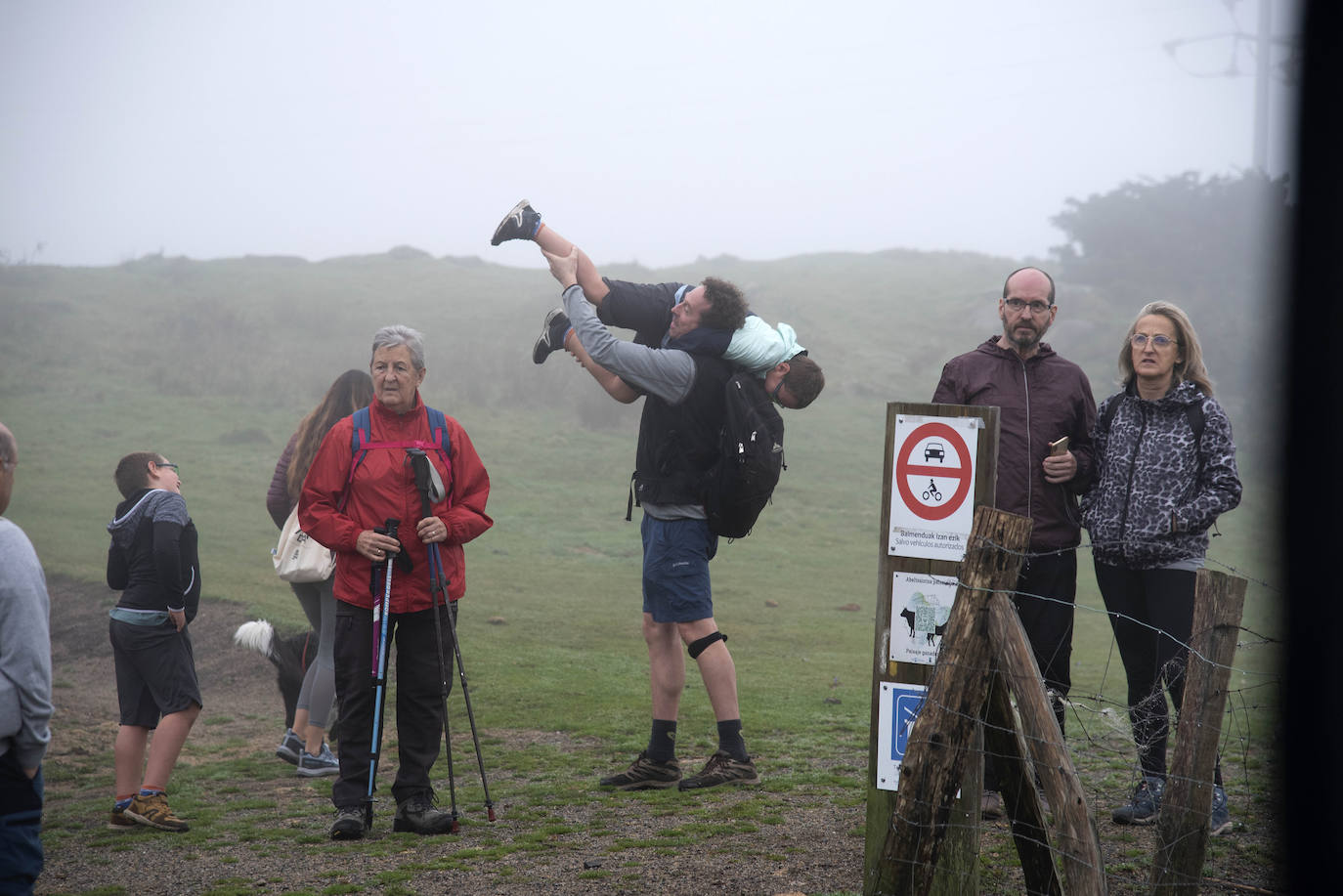 Fotos: Éxito en la salida a Oianleku de Mendira