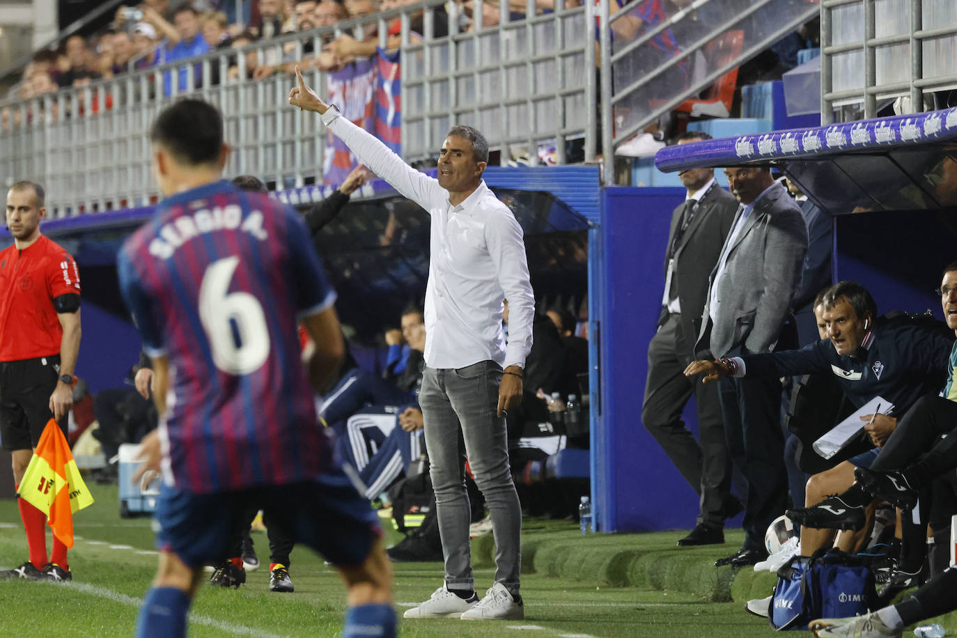 Fotos: El Eibar empata contra el Mirándes