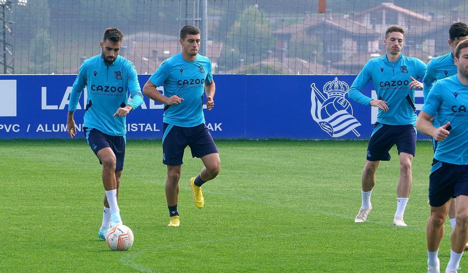 Fotos: Entrenamiento en Zubieta antes de recibir al Sheriff