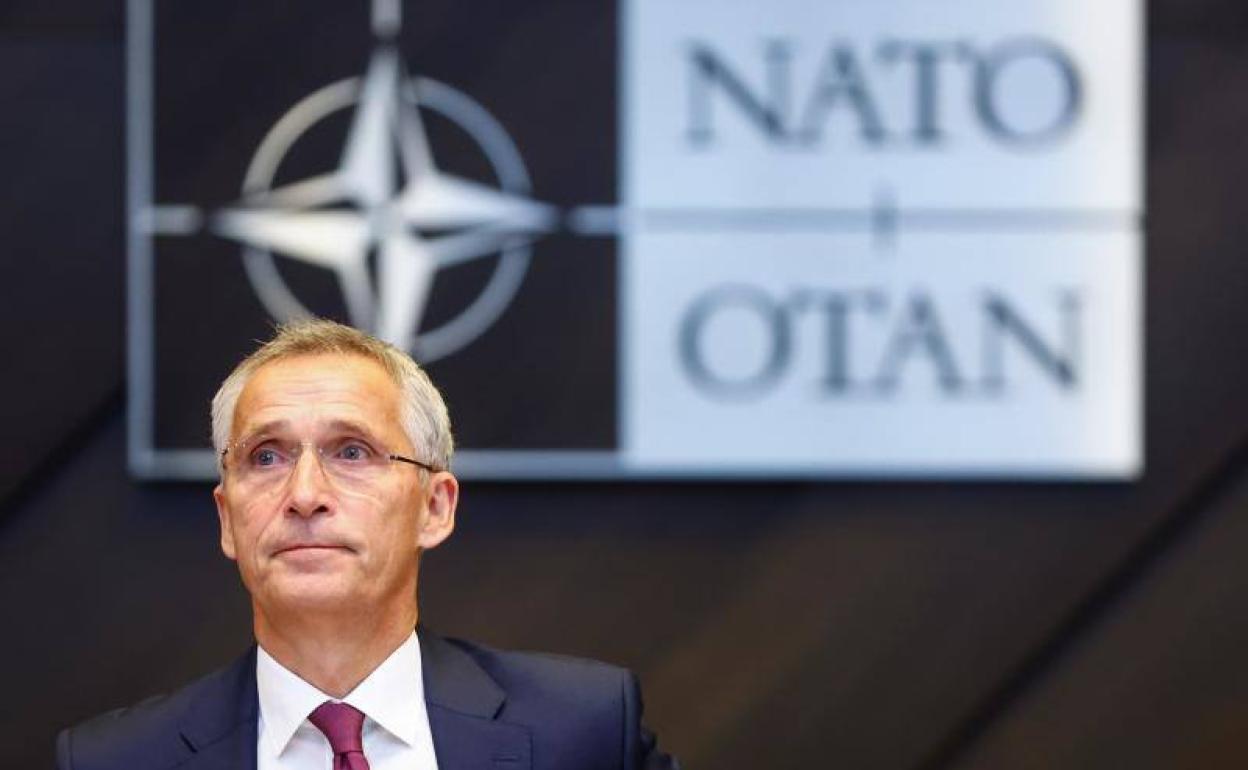 El secretario general de la OTAN, Jens Stoltenberg, durante la segunda jornada de la reunión que los ministros de Defensa de la Alianza celebran durante dos días en Bruselas.