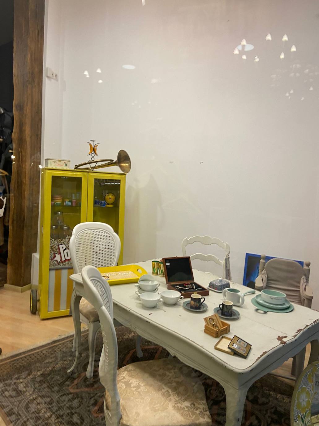 Fotos: Nueva tienda de Emáus Ekoshop