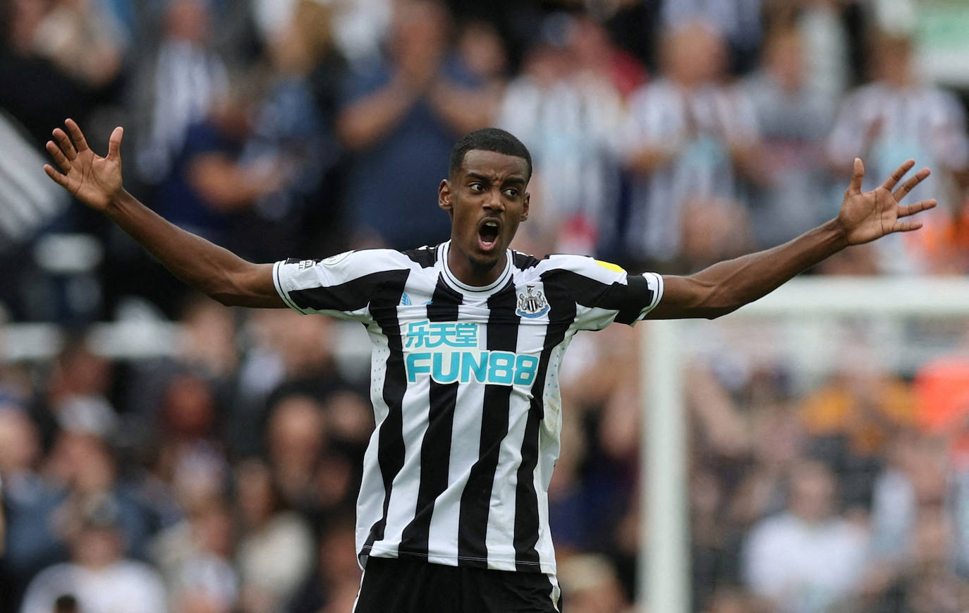 Alexander Isak, durante un encuentro contra el Newcastle.