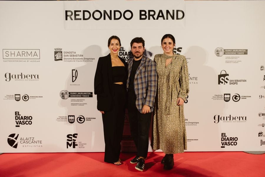 Fotos: Photocall del desfile de Redondo Brand en el Museo Balenciaga