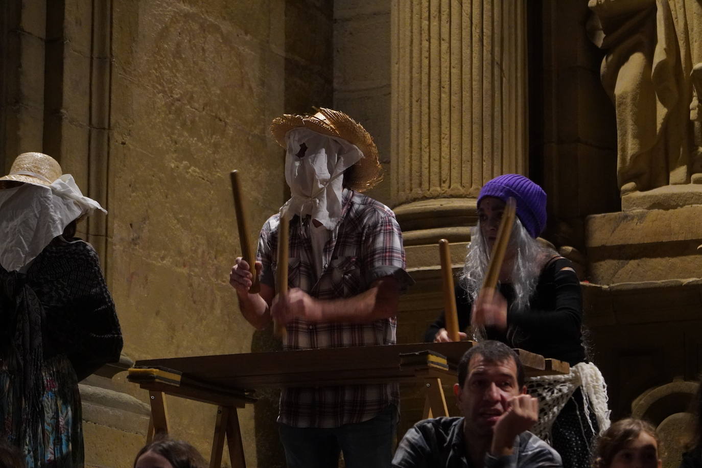 Fotos: La luz se adueño en la Gau beltza