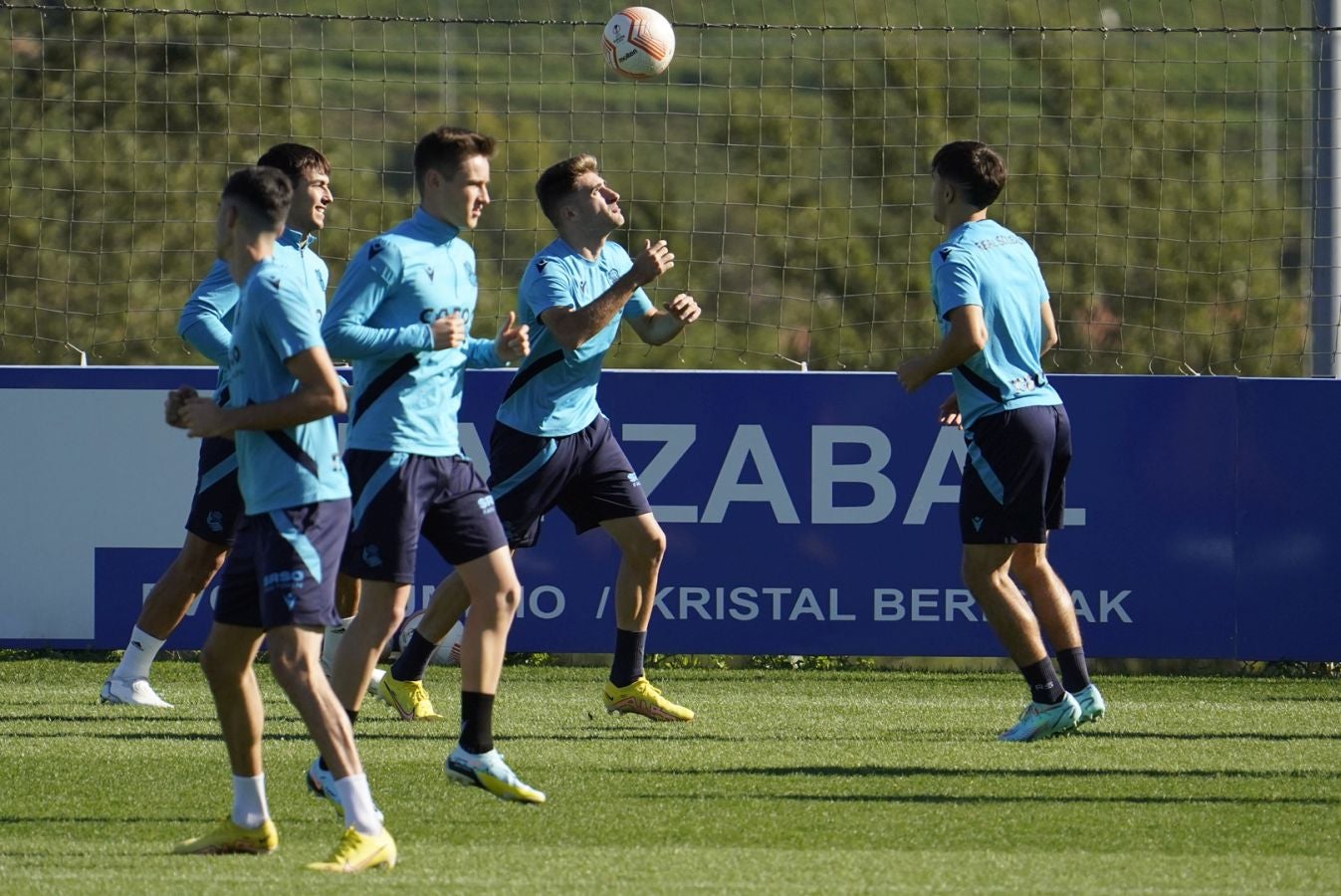 Fotos: Sin Silva ni Kubo a un día de recibir al Manchester United