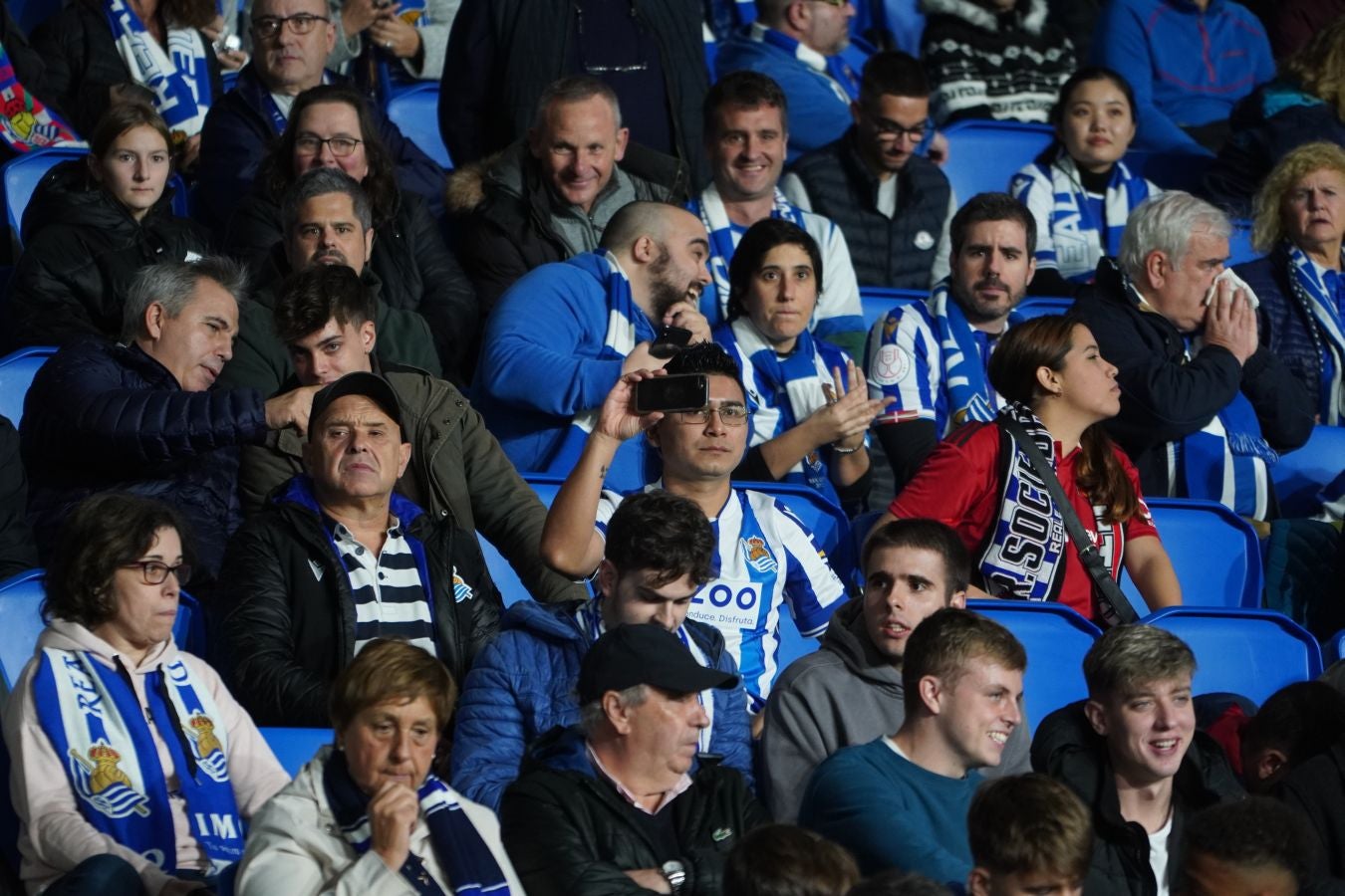 Fotos: Ambiente de gala en el Reale Arena