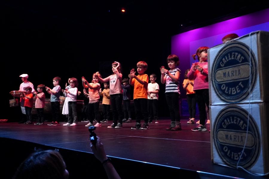 Fotos: La ikastola Orereta presenta &#039;Erriola&#039;