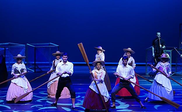 Dantzak protagonismo handia izan zuen auerkezpen ekitaldian. 