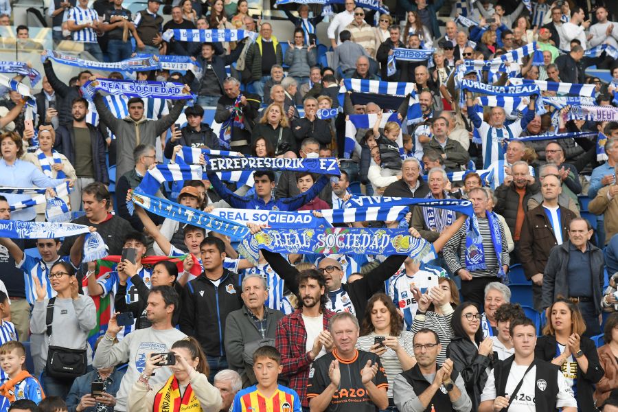 Fotos: ¿Has estado en el Reale Arena? ¡Búscate en la grada!