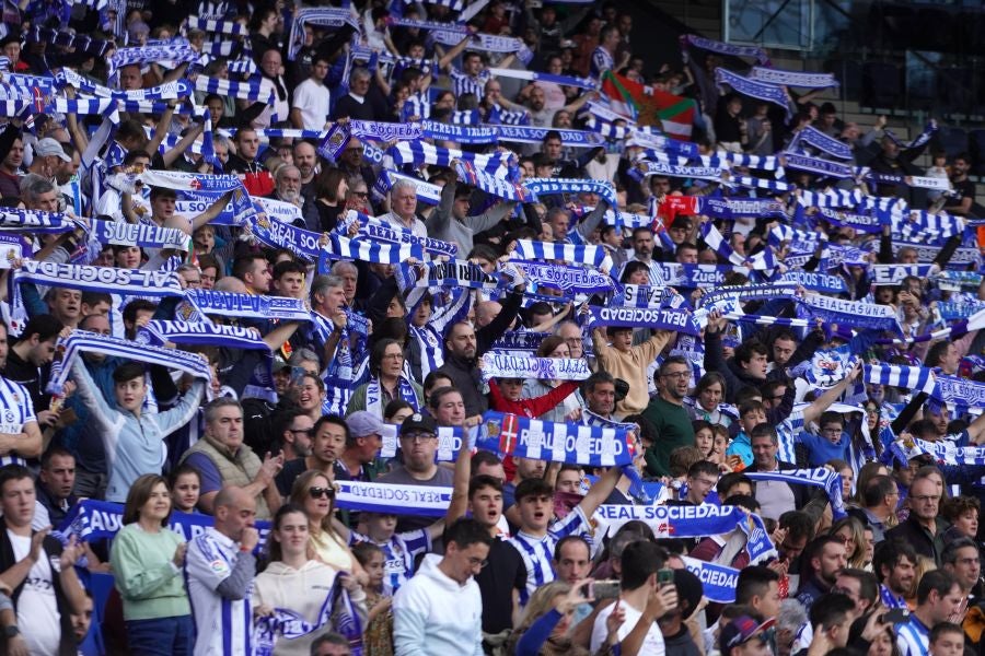 Fotos: ¿Has estado en el Reale Arena? ¡Búscate en la grada!