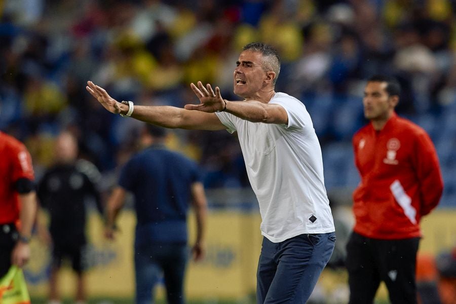 Fotos: Valioso punto para el Eibar