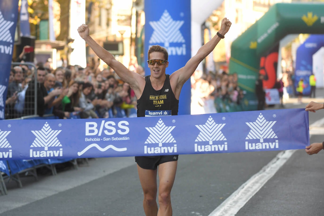 Fotos: Llegada a meta de los corredores