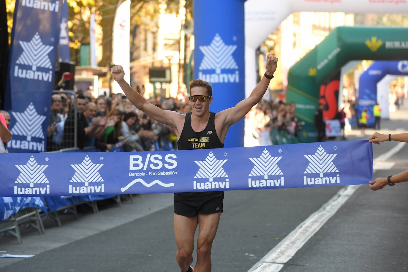 Fotos: Llegada a meta de los corredores