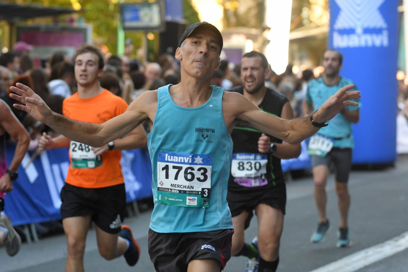 Fotos: Llegada a meta de los corredores