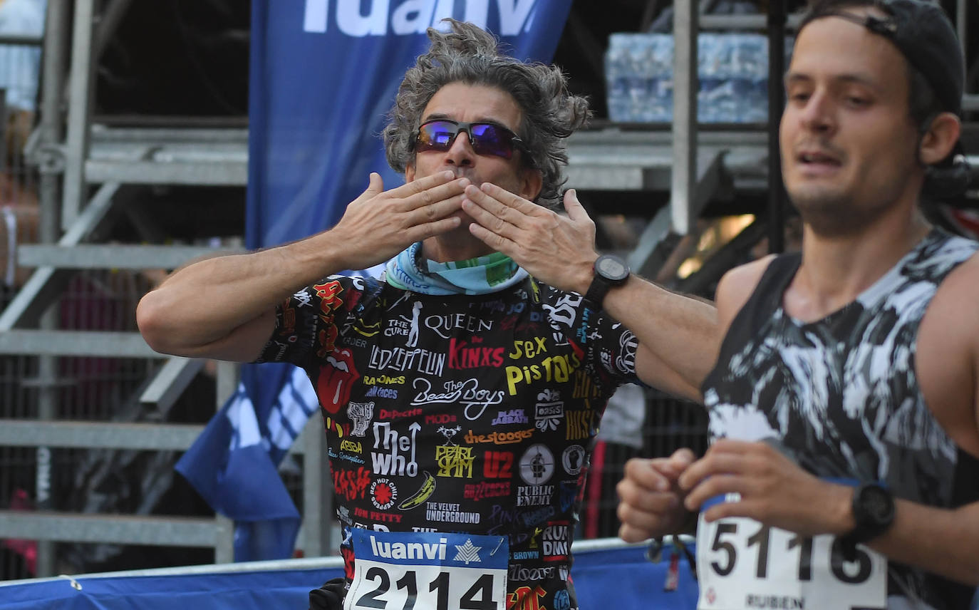 Fotos: Llegada a meta de los corredores