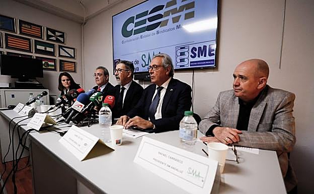 Rueda de prensa de los representantes de los sindicatos médicos.