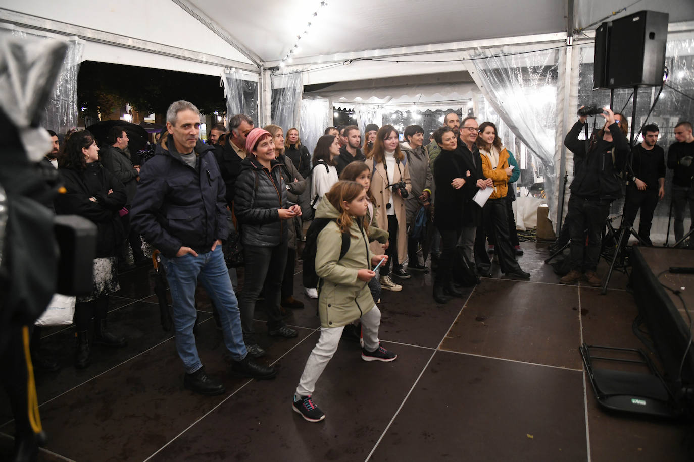 Fotos: Kaleetan hitzez ekiteko garaia hasi da Donostian