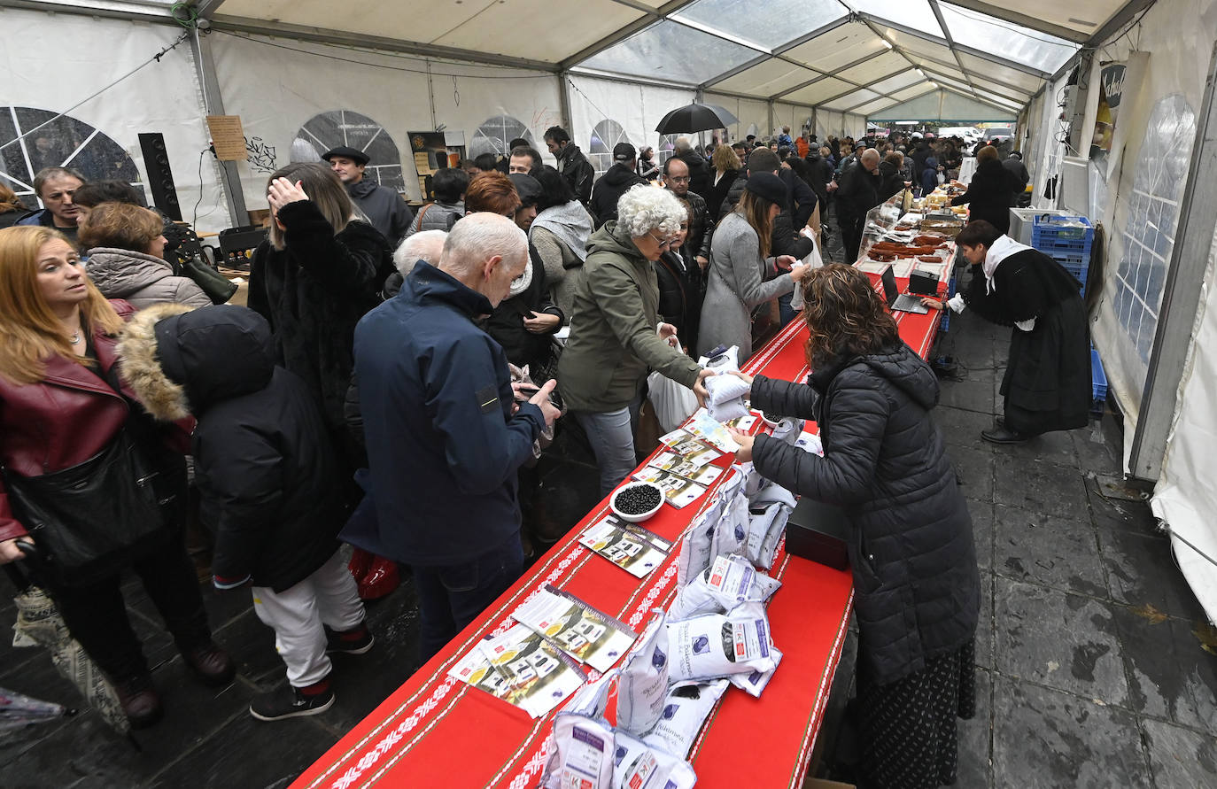 Fotos: Contra el frío y la lluvia, unas buenas alubias
