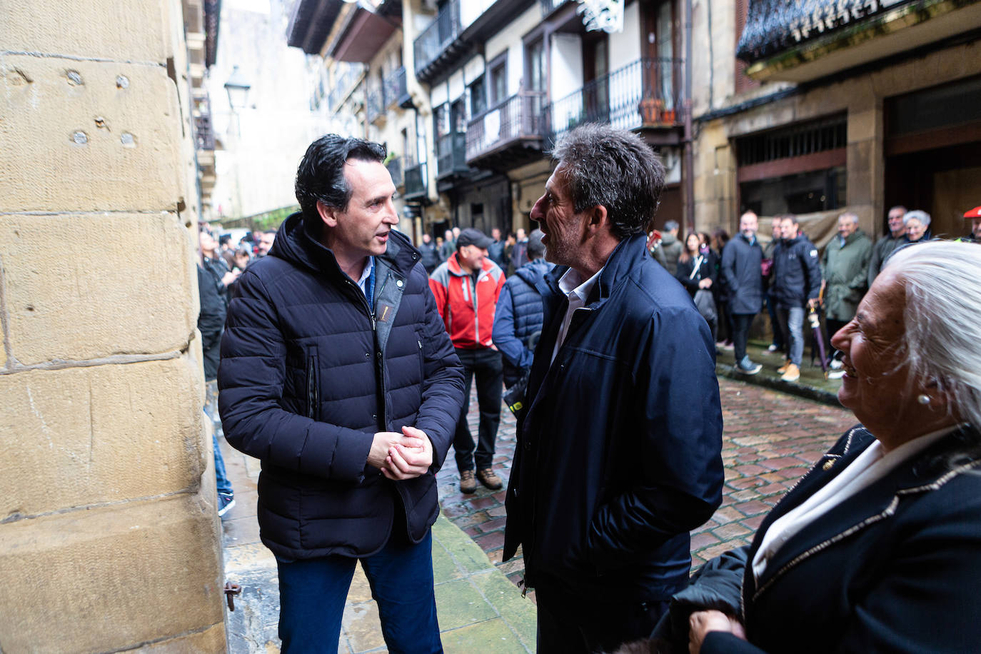 Fotos: Hondarribia entrega la insignia de oro a Unai Emery