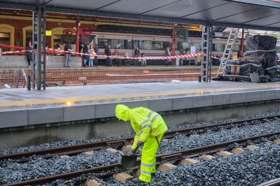 Fotos: Visita a la estación provisional de Atotxa