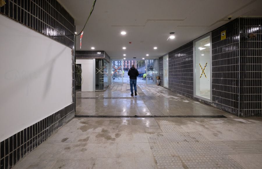 Fotos: Visita a la estación provisional de Atotxa