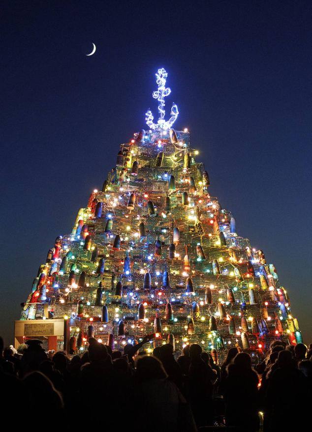 5.- Stonington Lobster Trap Tree, en Stonington, Conecticut (Estados Unidos)