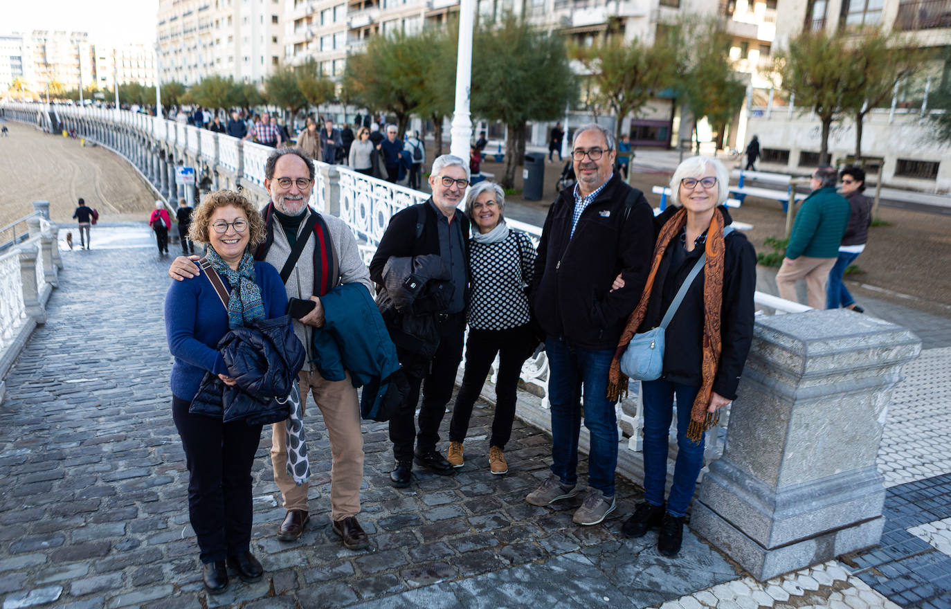 Fotos: Primer día de fiesta para los turistas en Donostia