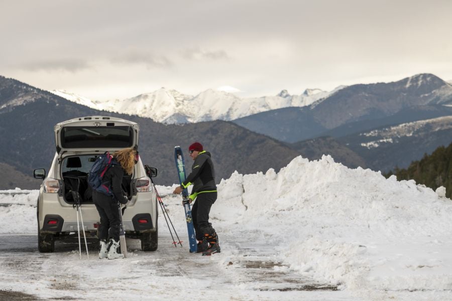 Fotos: El Pirineo inaugura la temporada de esquí