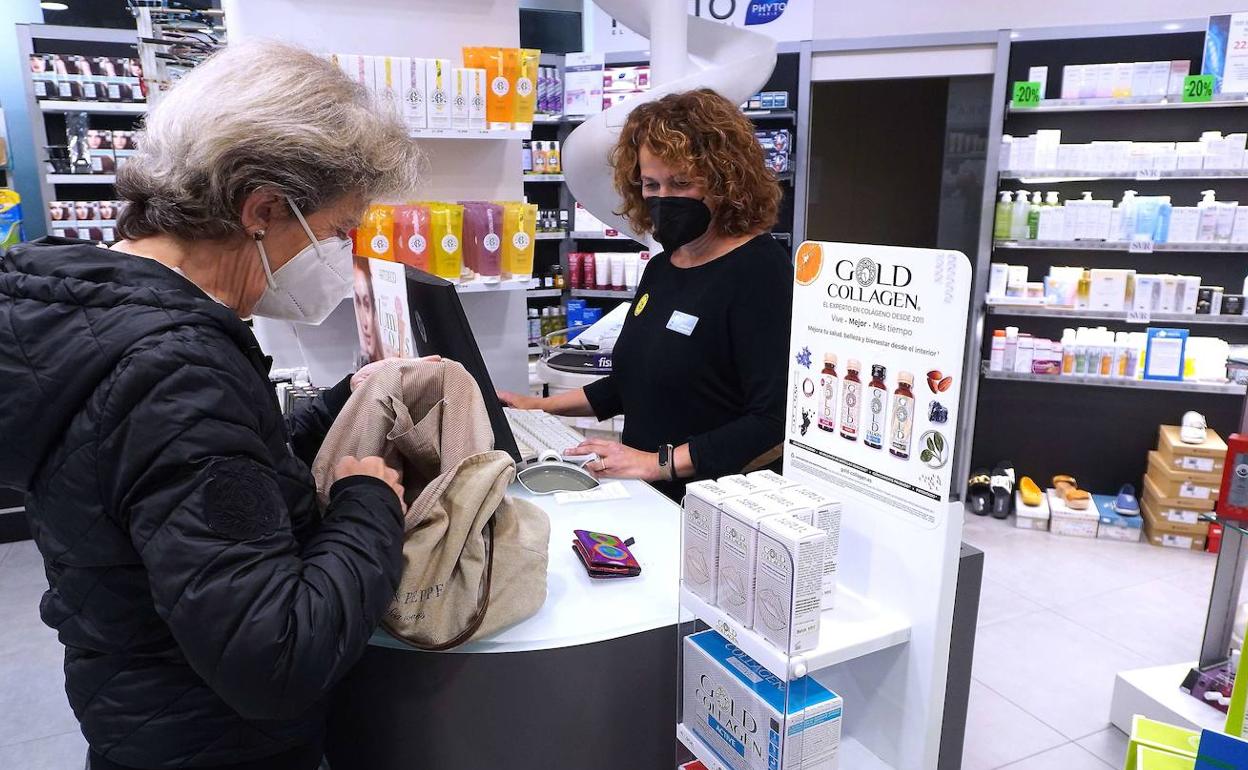 Las farmacias deberán retirar los productos 'Isohes', 'Volulyte' y 'Voluven' 