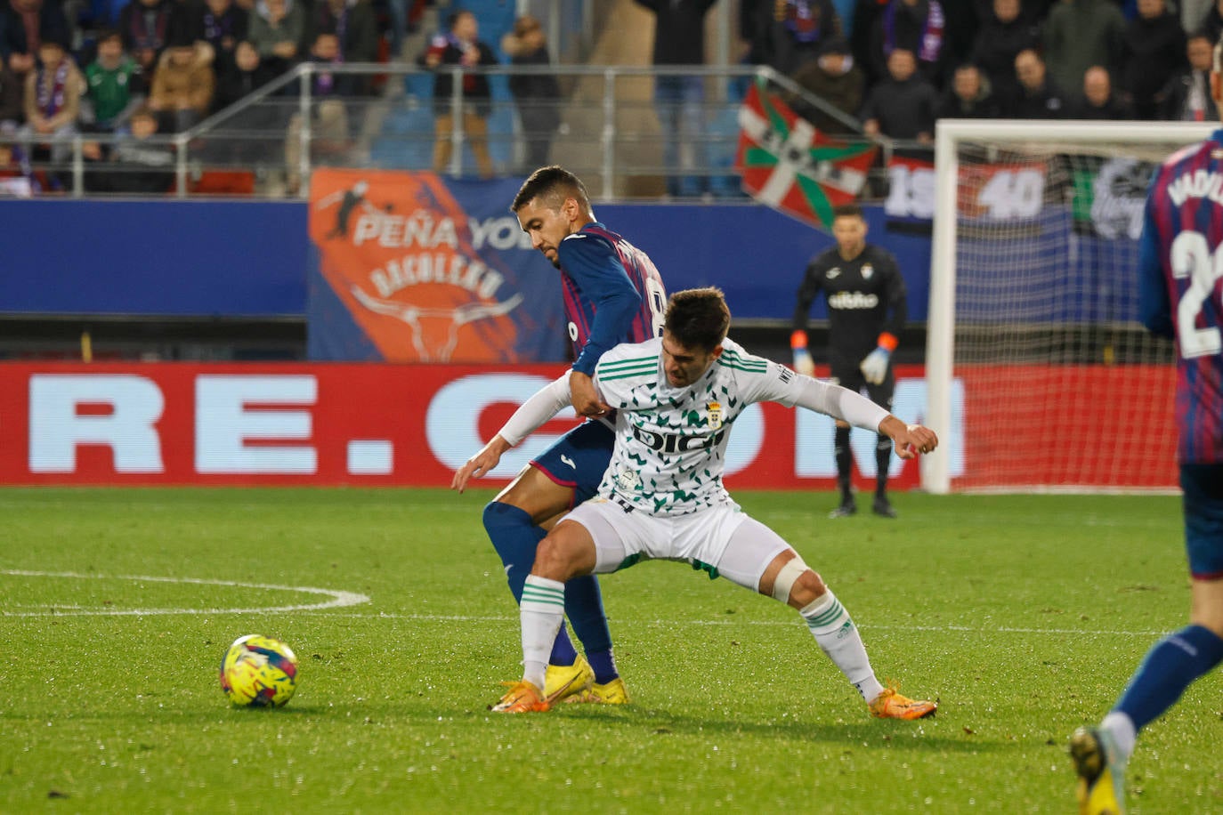 Fotos: Las mejores imágenes del Eibar-Oviedo
