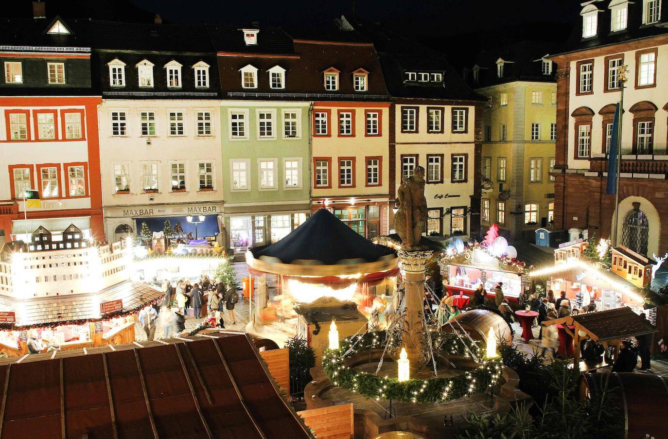 Mercado de Navidad en Heidelberg, Alemania.