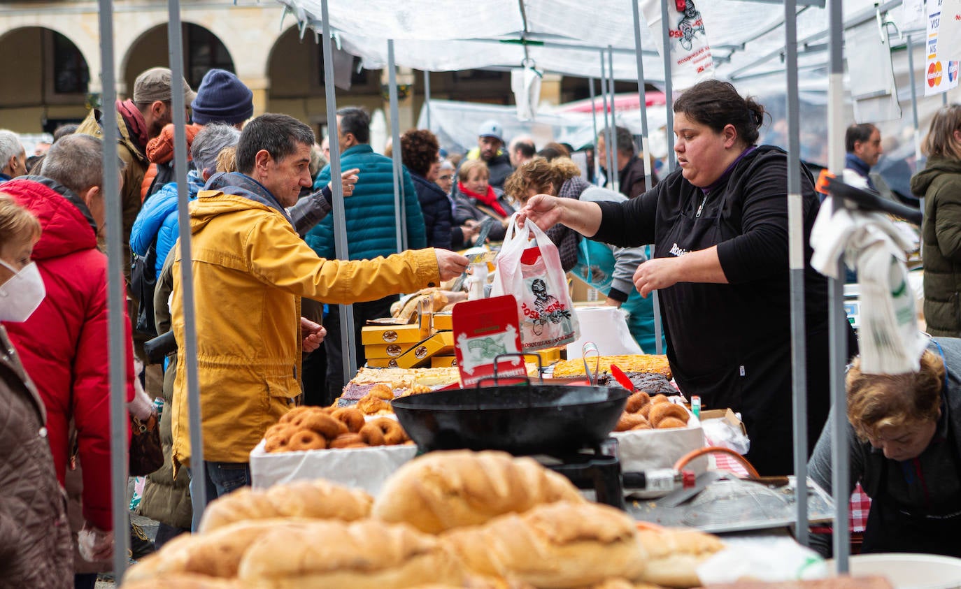 Fotos: La feria de Santa Lucía vuelve a brillar