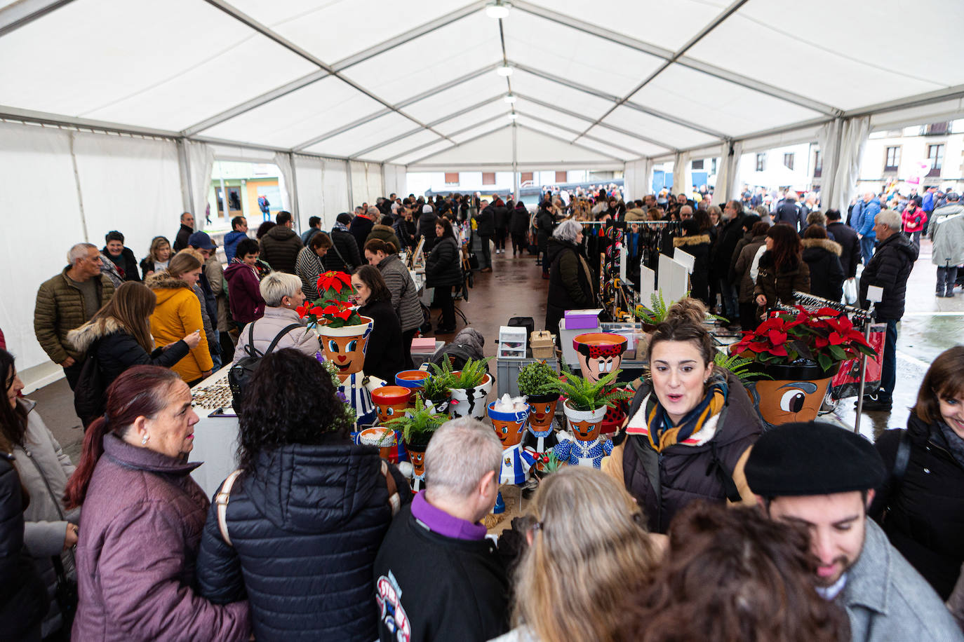 Fotos: La feria de Santa Lucía vuelve a brillar