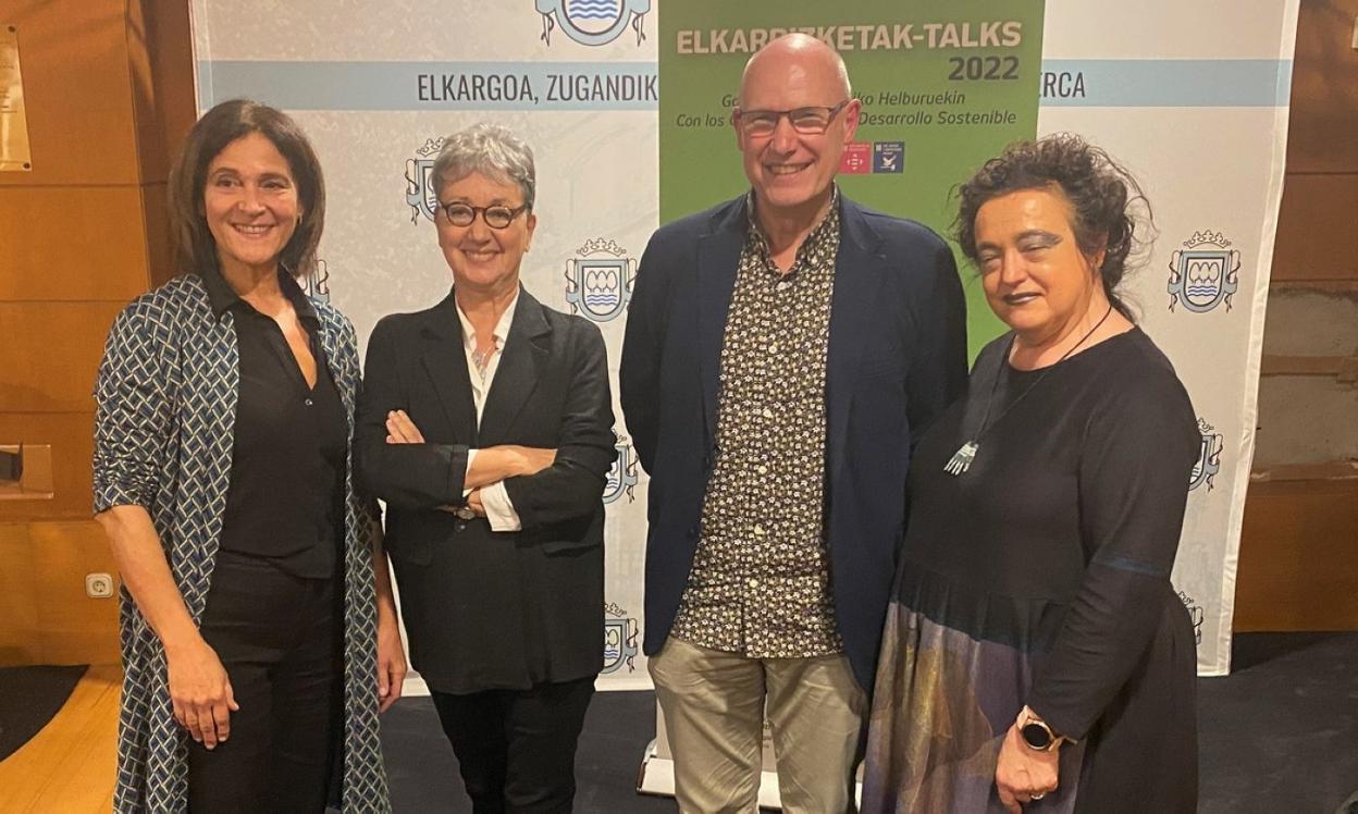 Vicky Pizarro, Lurdes Ubetagoyena, Iñigo Lamarca y Arantxa Olaizola. 