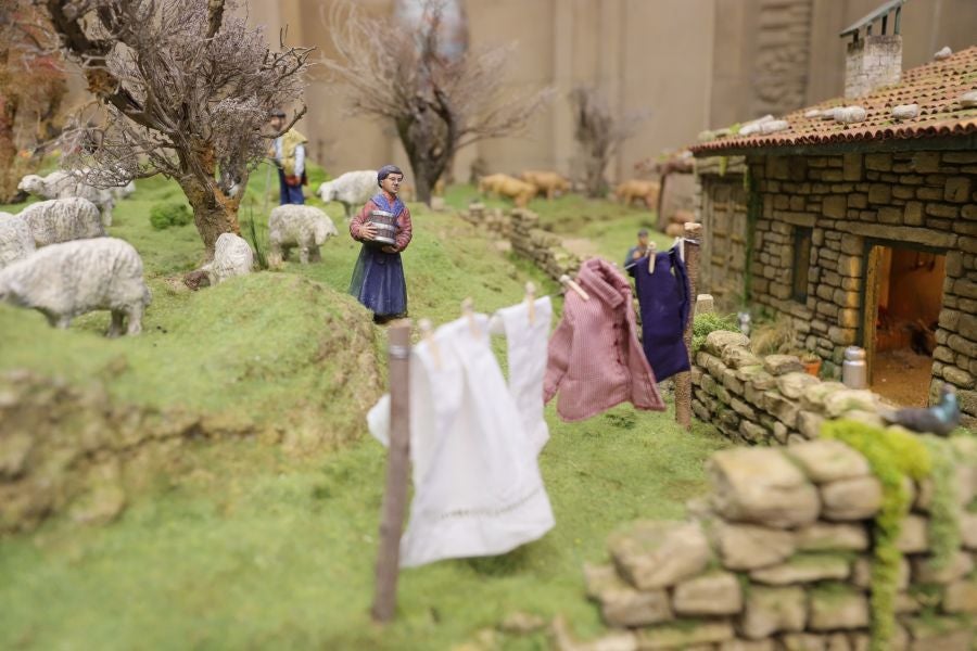 Fotos: La Diputación ya tiene su Belén