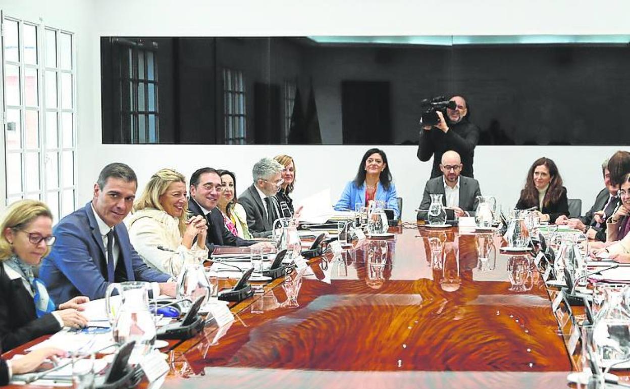 Sánchez presidió ayer la Comisión Interministerial. 