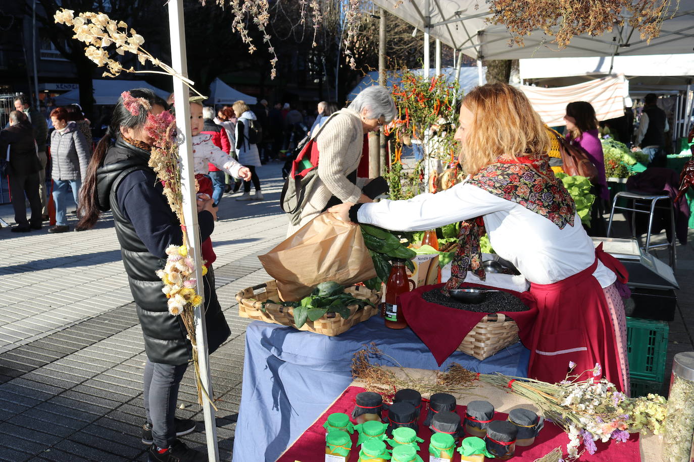 Fotos: Errenteria se vuelca con Santo Tomás
