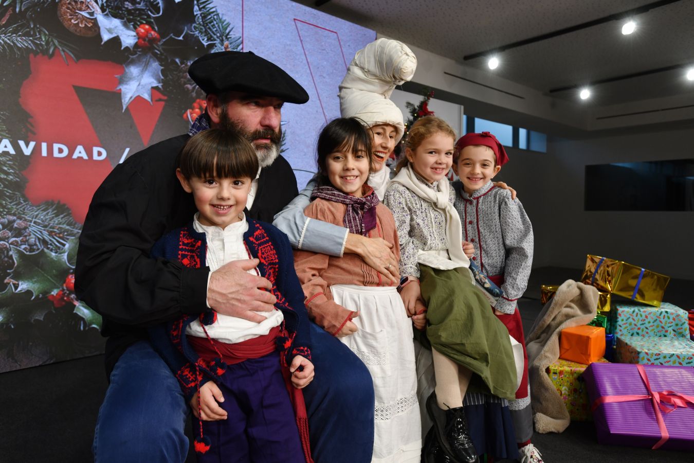 Fotos: Olentzero eta Mari Domingi, El Diario Vasco-n