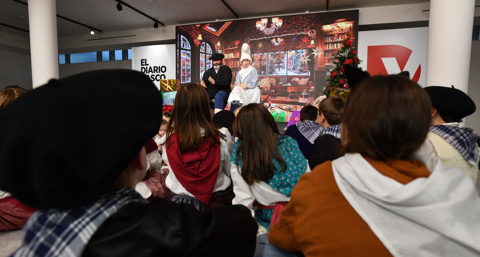 Fotos: Olentzero eta Mari Domingi, El Diario Vasco-n