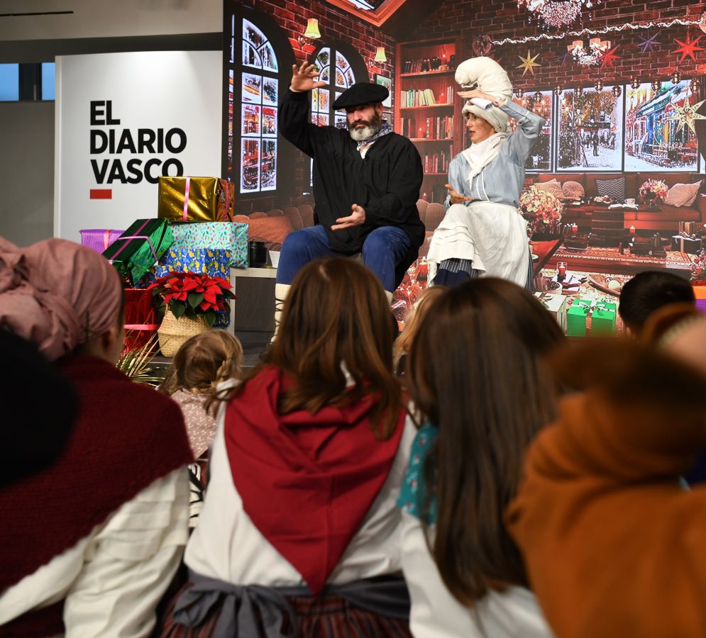 Fotos: Olentzero eta Mari Domingi, El Diario Vasco-n