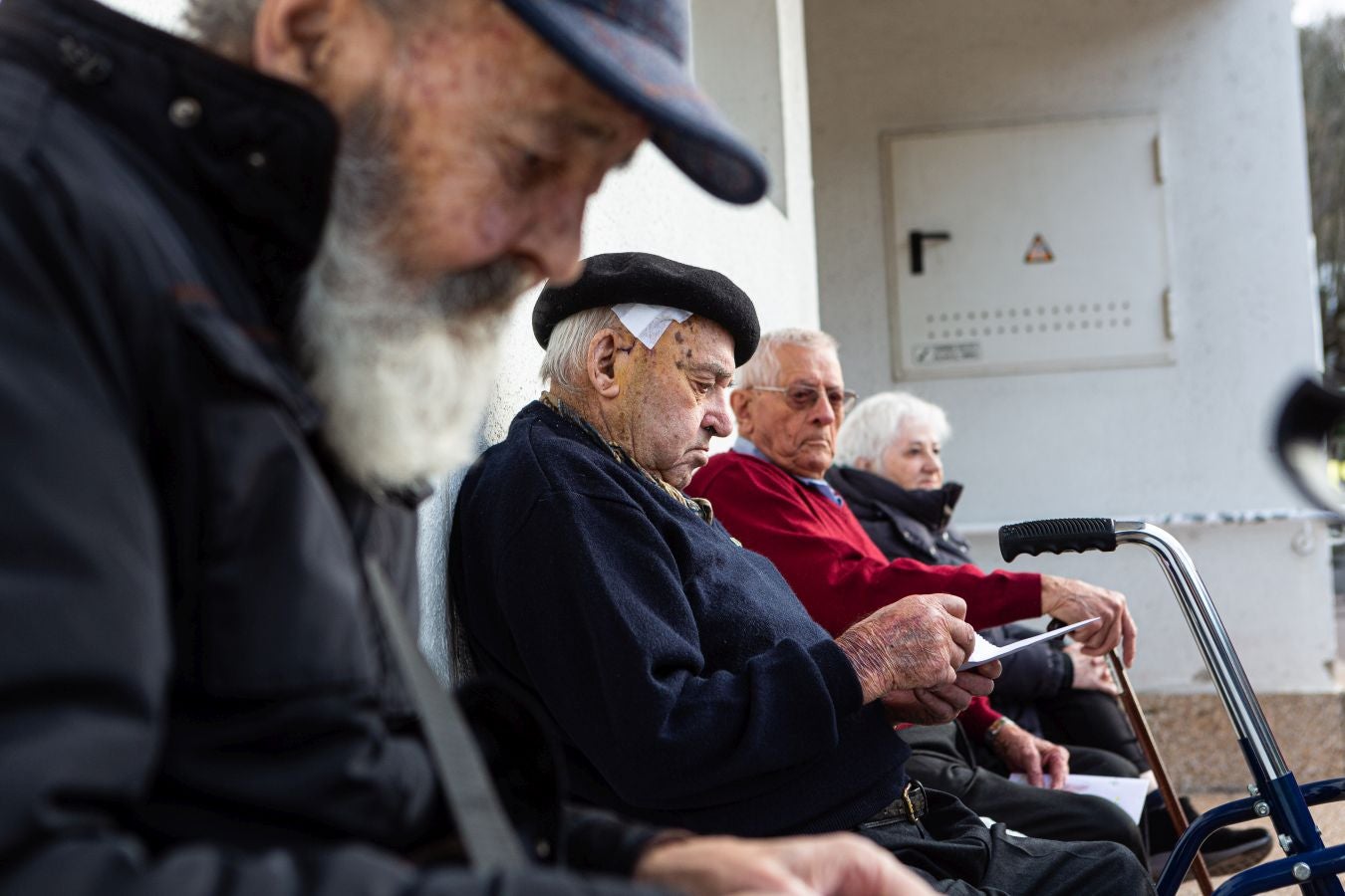 Fotos: Cartas que llevan la Navidad a la residencia de Andoain